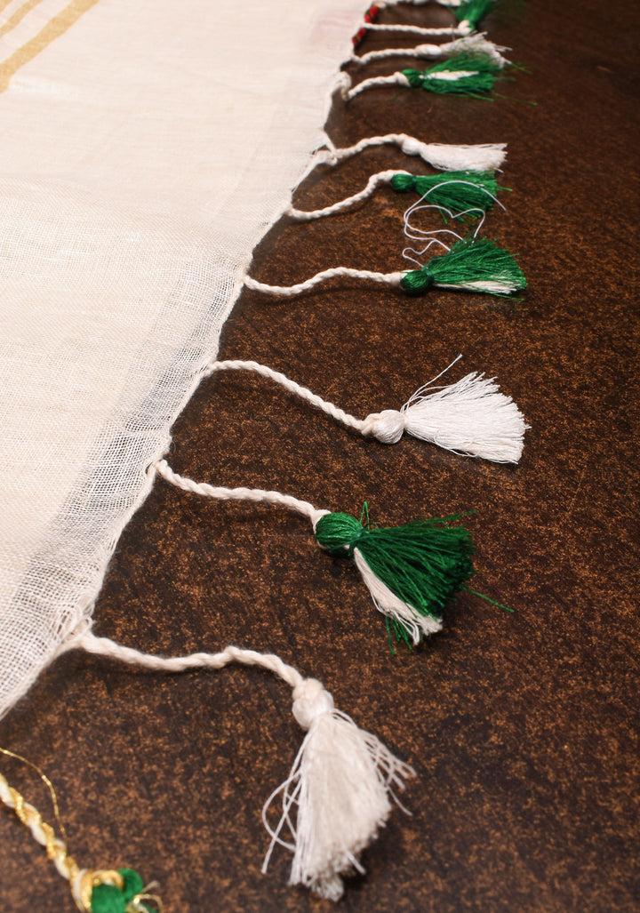 Vidya Balan Dandiya Embroidery on Off White Pure Linen by Linen Saree with Green Borders