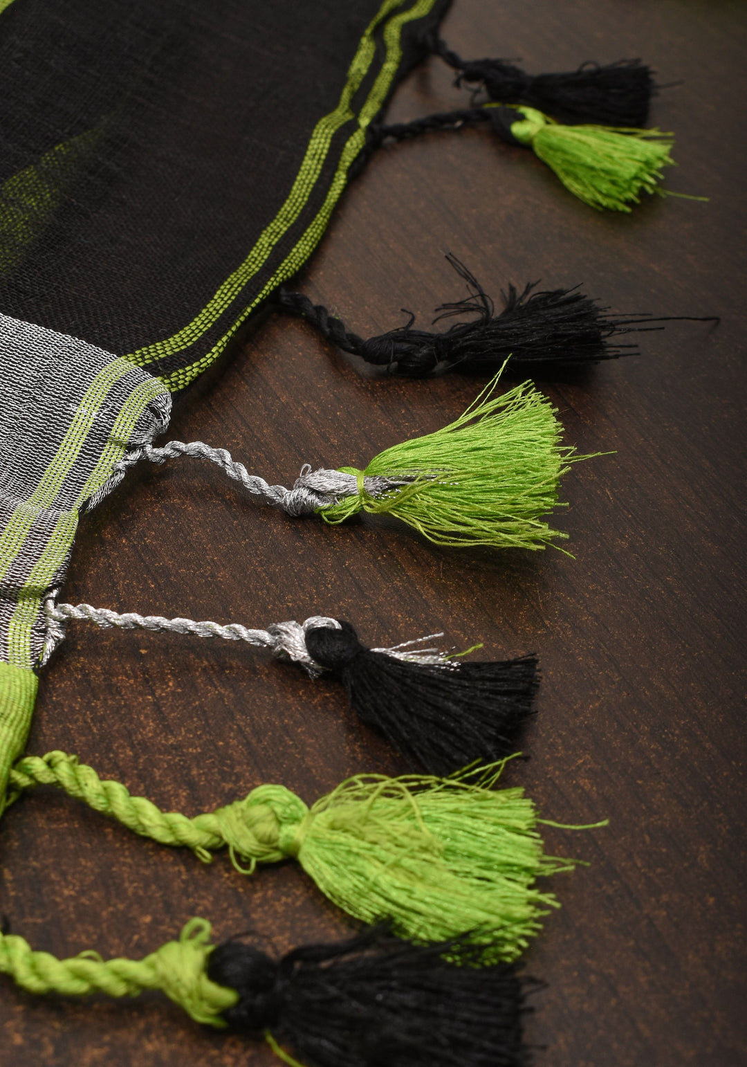 pre order Black and Leaf Green Wide Border Linen by Linen Saree