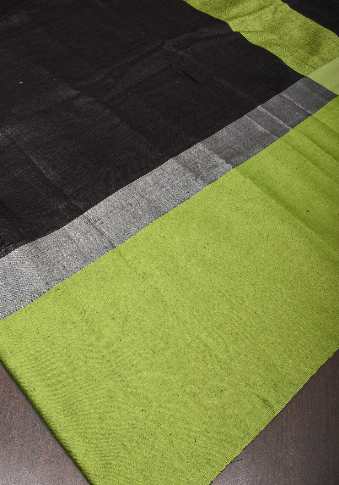 pre order Black and Leaf Green Wide Border Linen by Linen Saree