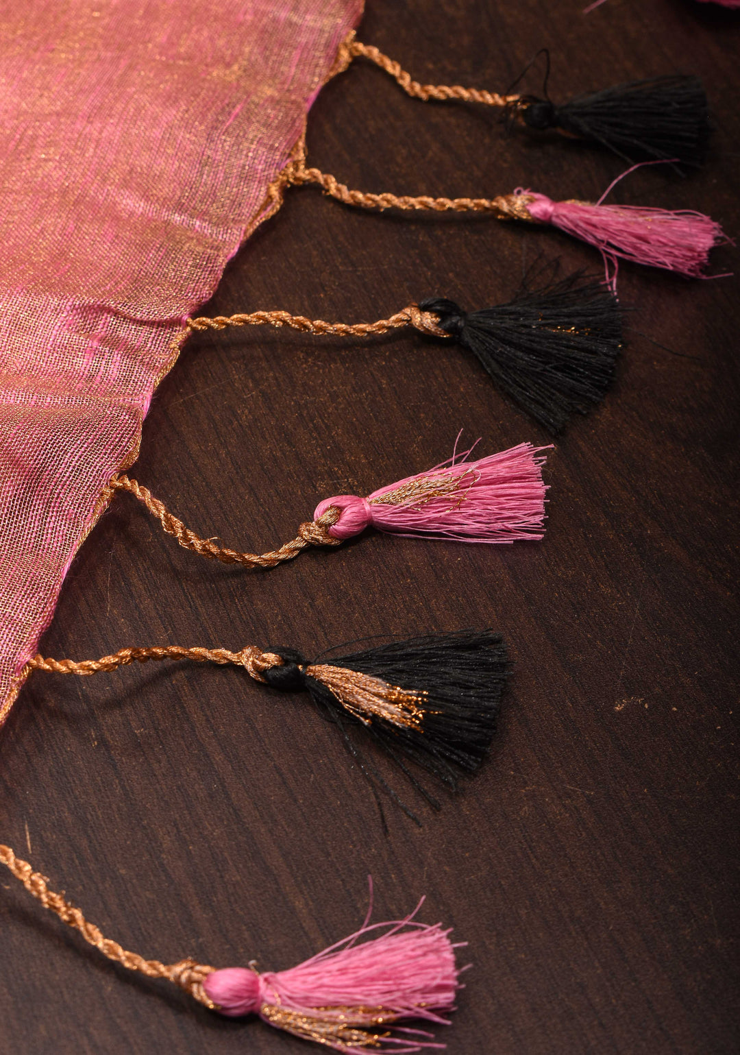 Pink Tissue Linen Saree with Contrasting Zari Border and Pallu