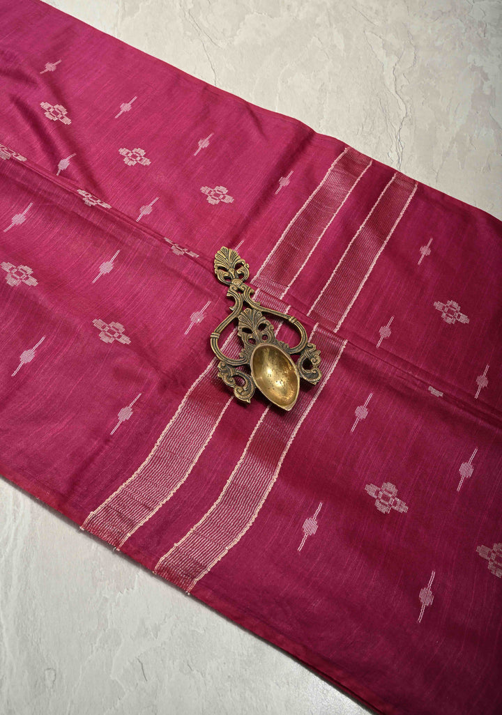 Magenta Borderless Semi Tussar Saree with Zari-Thread Buttas