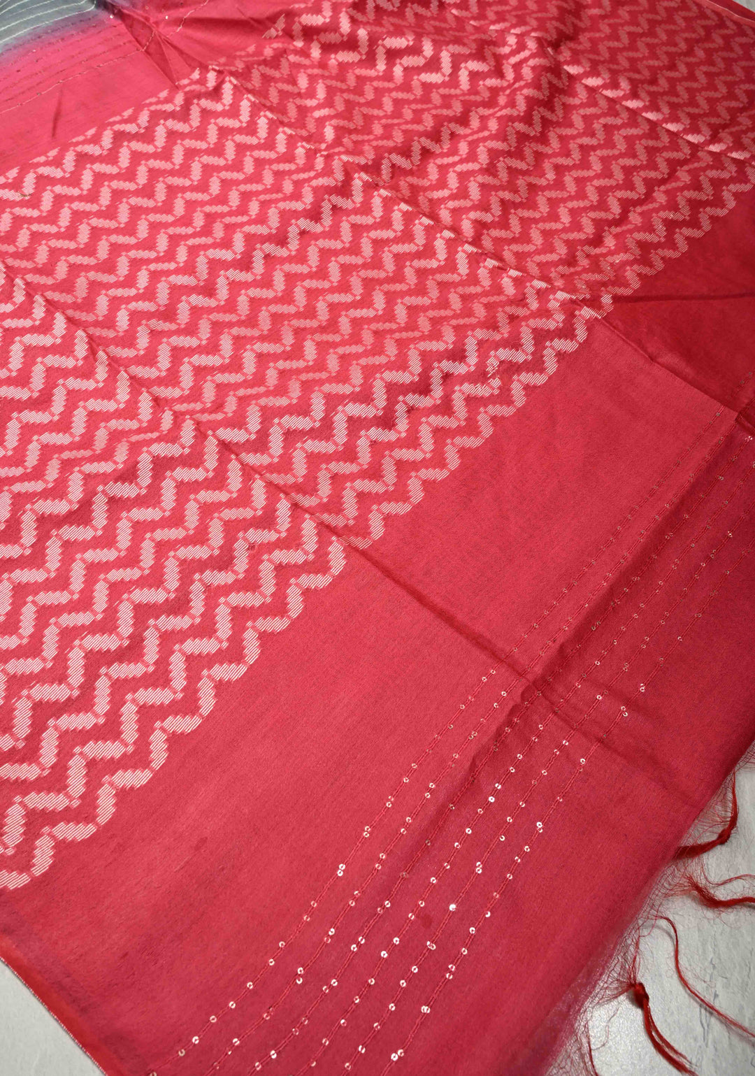 Slate Gray Borderless Horizontal stripes Semi Tussar Saree with Pocket Sequins Detailing and Contrast Pallu