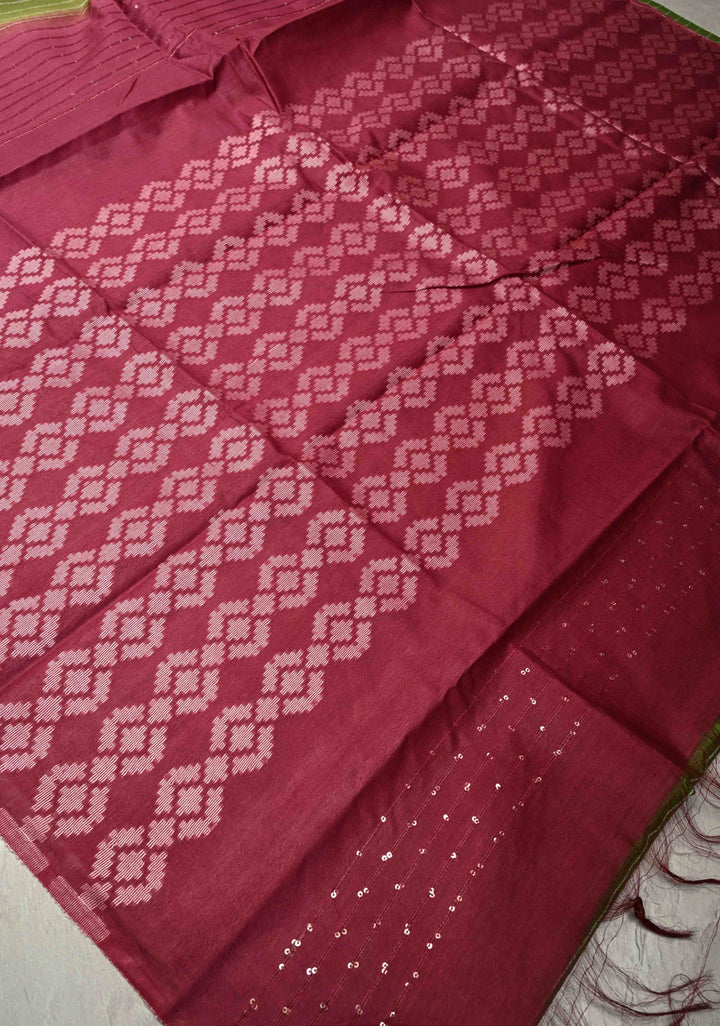 Sap Green Borderless Semi Tussar Saree with Thread Horizontal Stripes and Contrast Pallu | SHOBITAM