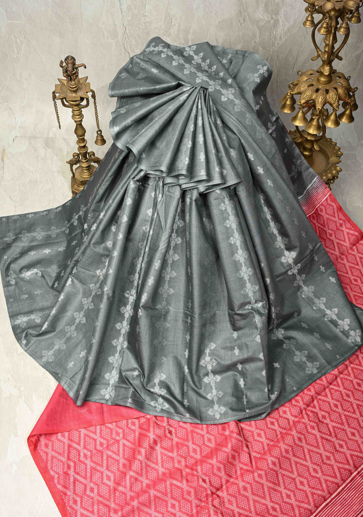 Gray Borderless Semi Tussar Saree with Thread Stripes-Buttas and Contrast Pallu | SHOBITAM