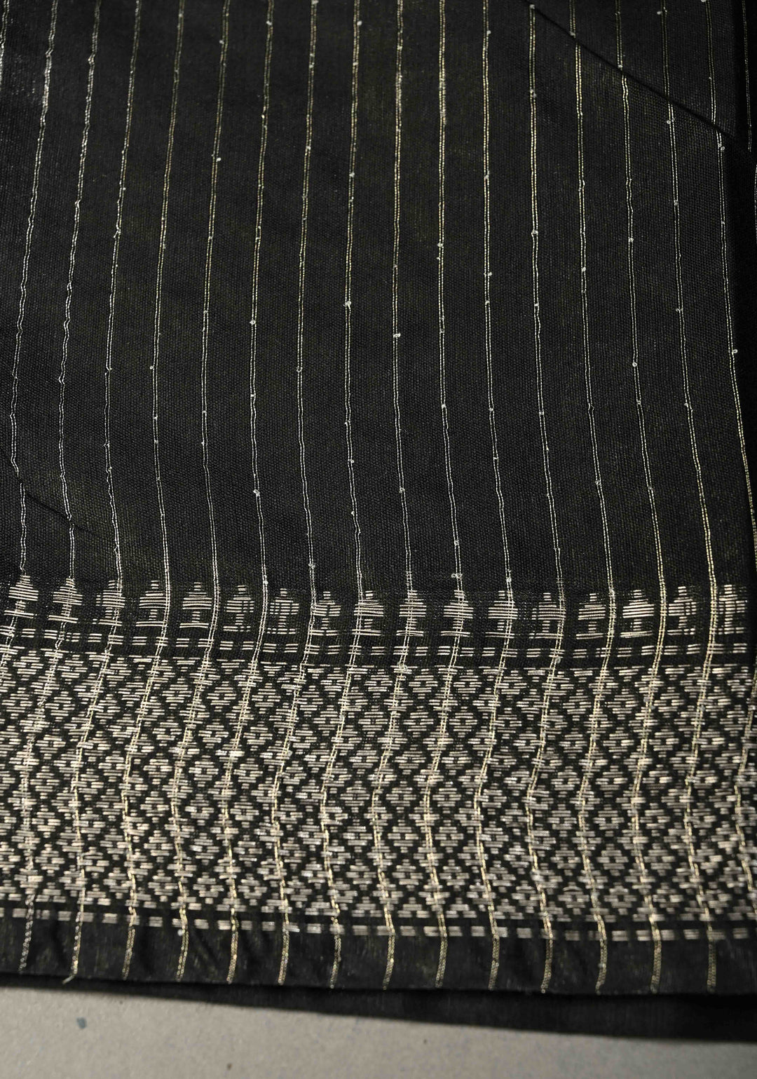 Black Semi Tussar Saree with Thread Buttas and Silver Zari Border | SHOBITAM