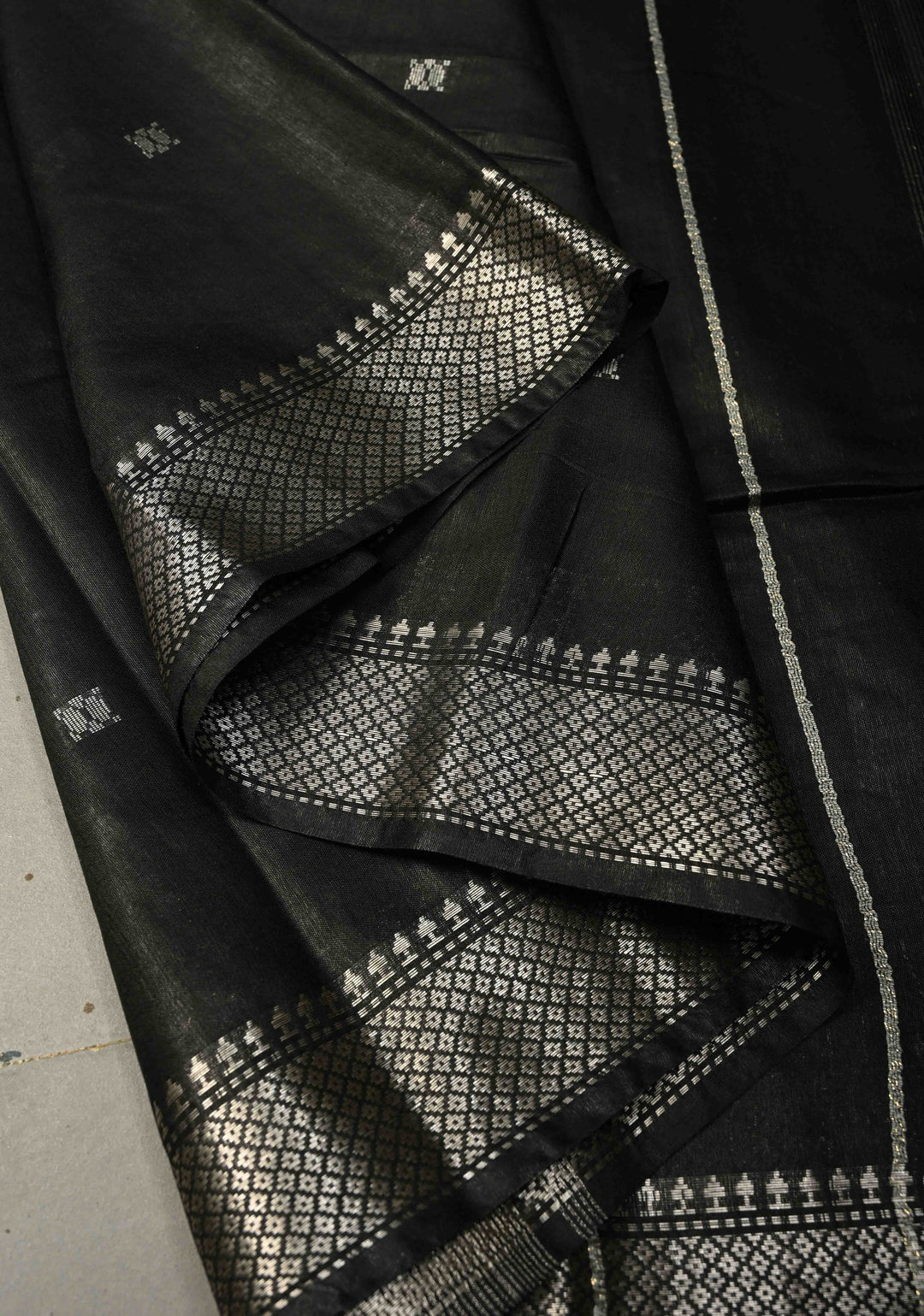 Black Semi Tussar Saree with Thread Buttas and Silver Zari Border | SHOBITAM