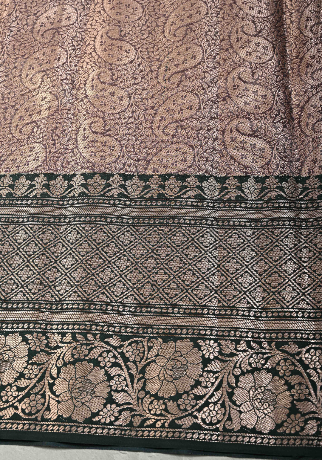 Mauve Pink Tissue Kanjivaram Semi Silk Saree with Floral Buttas and Dark Green wide Border