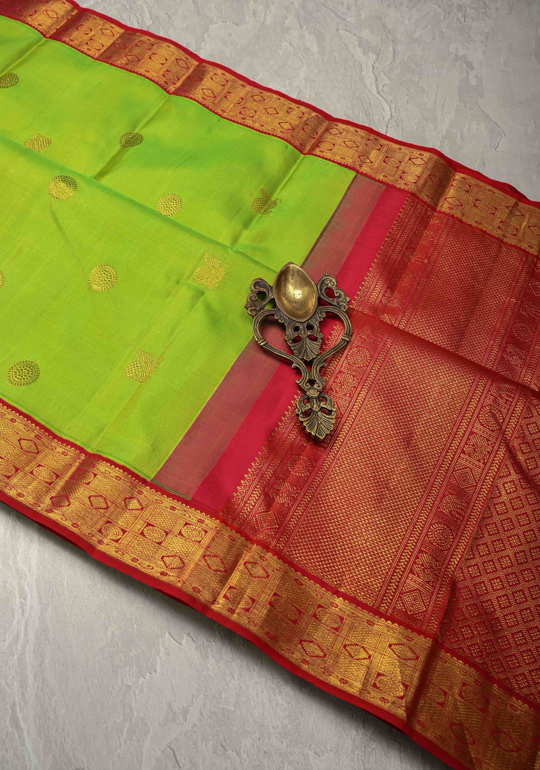 Chartreuse Korvai Kanjivaram Pure Silk Saree with Zari Buttas and Contrast Zari Border | SILK MARK CERTIFIED