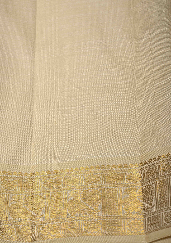 Light Rose Pink  Kanjivaram Pure Silk Saree with Podi Kattam Zari Buttas and Contrast Zari Border | SILK MARK CERTIFIED