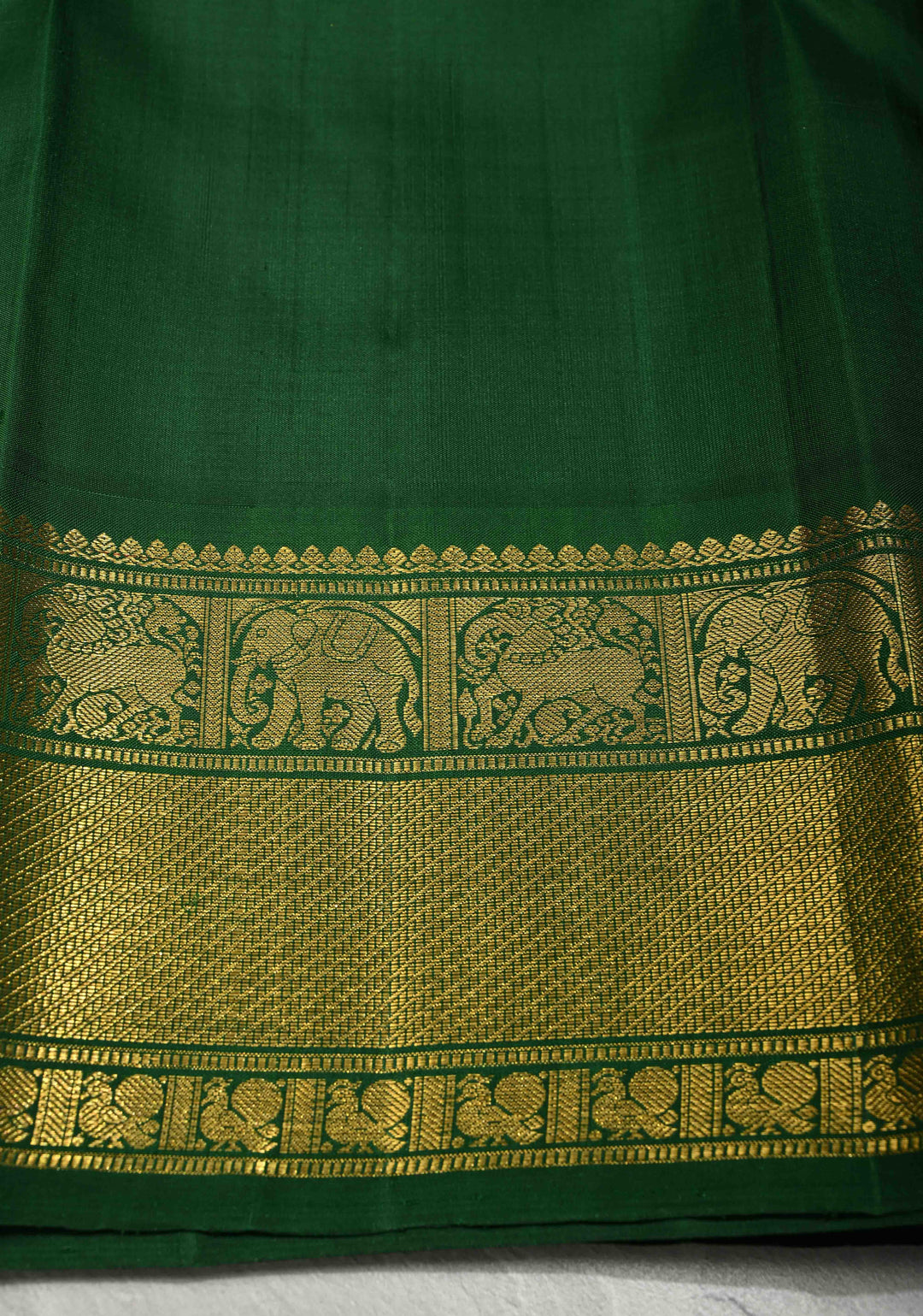 Blood Red Korvai Kanjivaram Pure Silk Saree with Zari Buttas and Contrast Zari Border | SILK MARK CERTIFIED