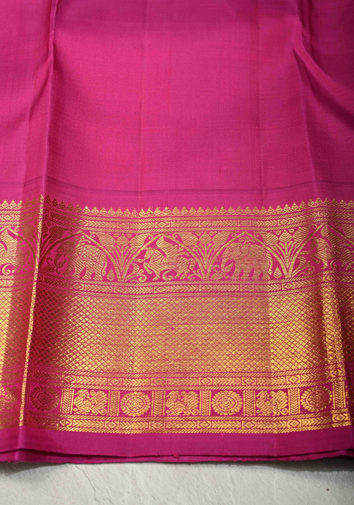 Parrot Green korvai Kanjivaram Pure Silk Saree with Zari Buttas and Contrast Wide Zari Border | SILK MARK CERTIFIED