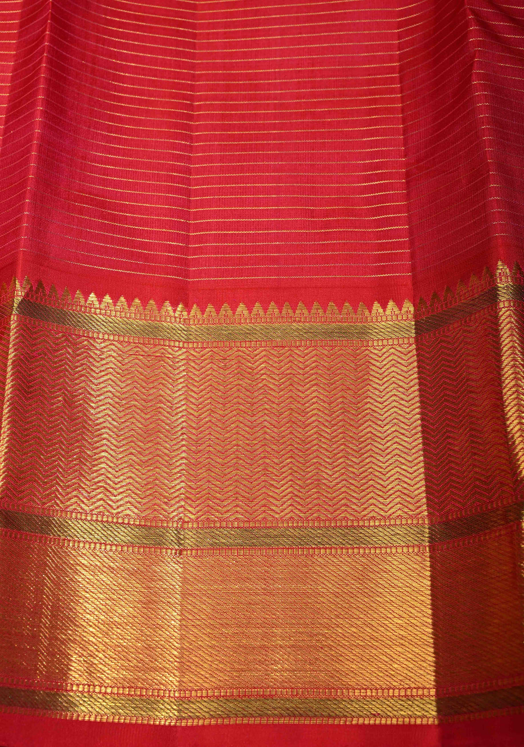 Pista Green Dual Tone korvai Kanjivaram Pure Silk Saree with Zari Checks and Contrast Wide Zari Border | SILK MARK CERTIFIED