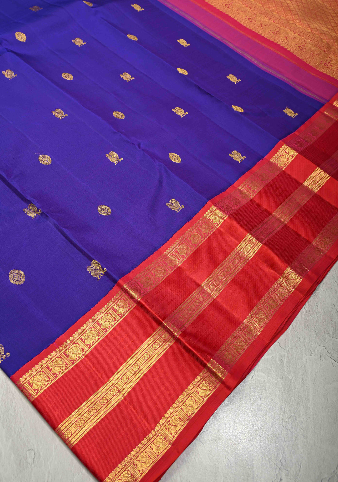 Dark Voilet Kanjivaram Pure Silk Saree with Zari Buttas and Korvai Contrast Border | SILK MARK CERTIFIED