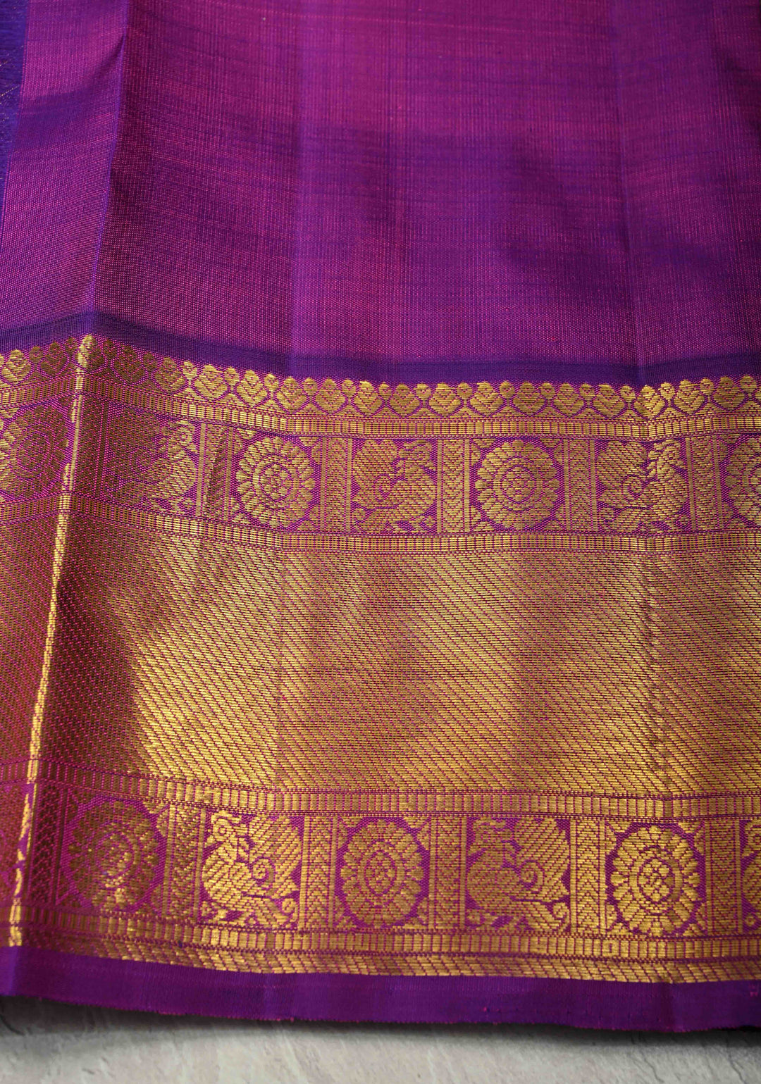 Pista Green Pure Kanjivaram Silk Saree with Zari Buttas and Contrast Zari Border| SILK MARK CERTIFIED