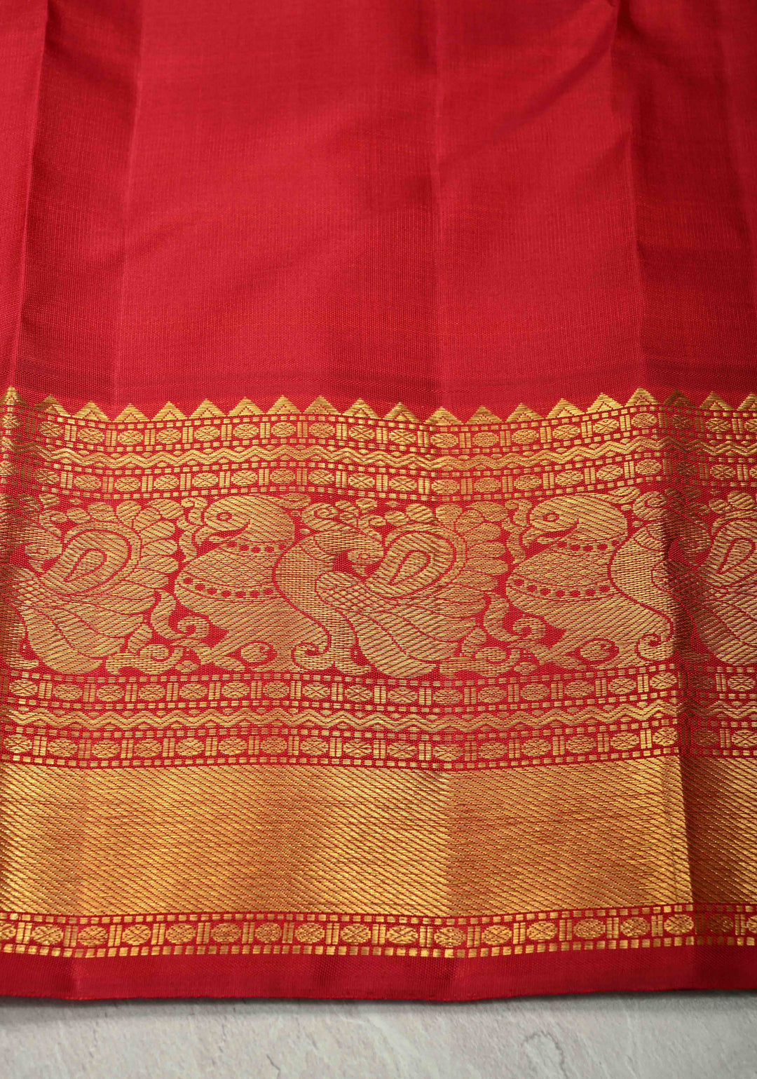 Parrot Green Dual Tone Pure Kanjivaram Silk Saree with Zari Buttas and Contrast Border | SILK MARK CERTIFIED