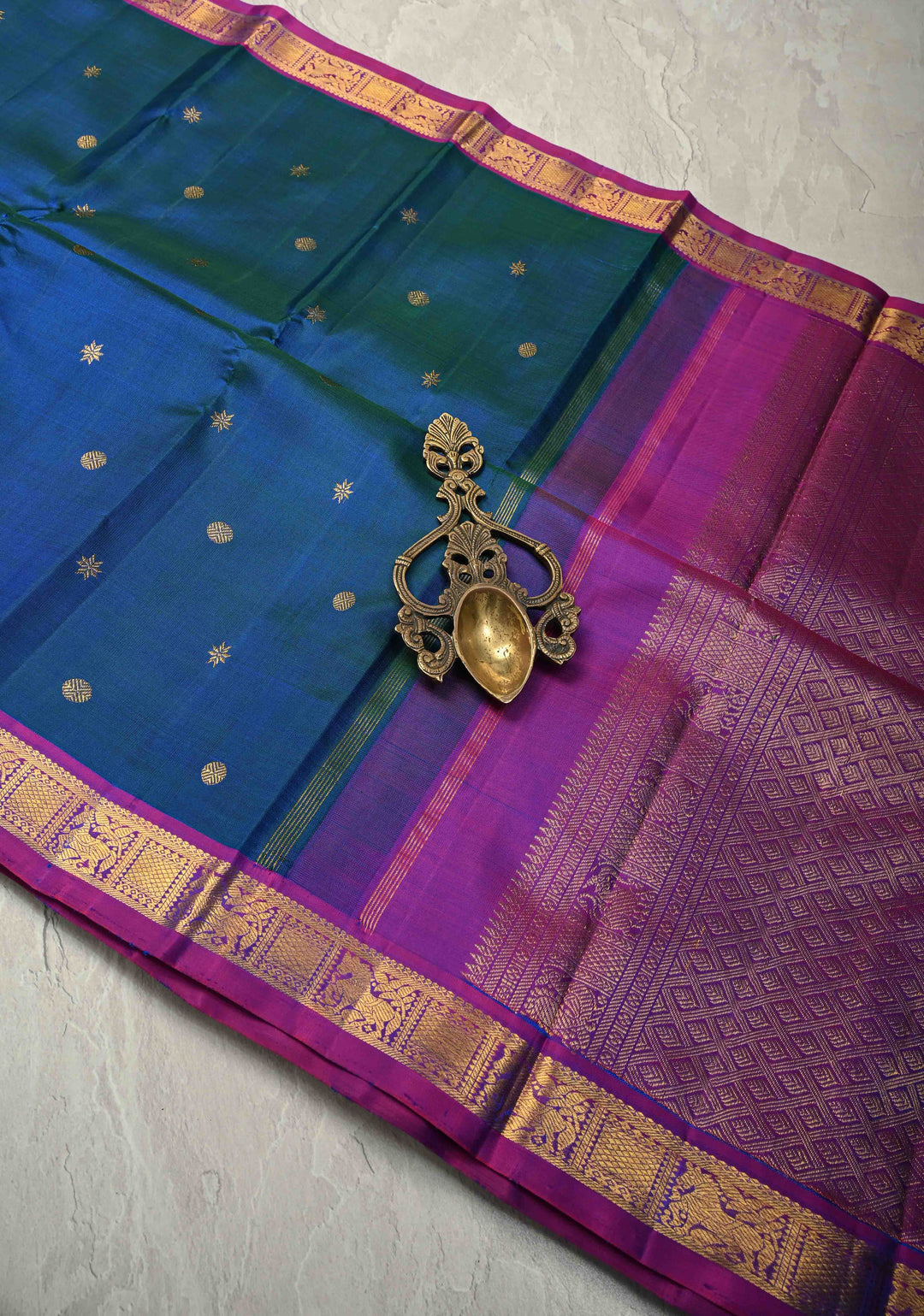 Peacock Blue-Green Dual Tone Pure Kanjivaram Silk Saree with Zari Buttas and Contrast Zari Border| SILK MARK CERTIFIED