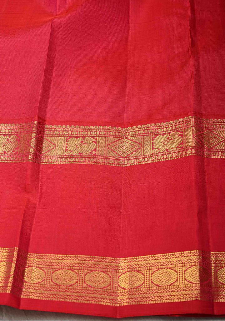 Lime Green Dual Tone Pure Kanjivaram Silk Saree with Zari Buttas and Contrast Rettaipet Zari Border| SILK MARK CERTIFIED