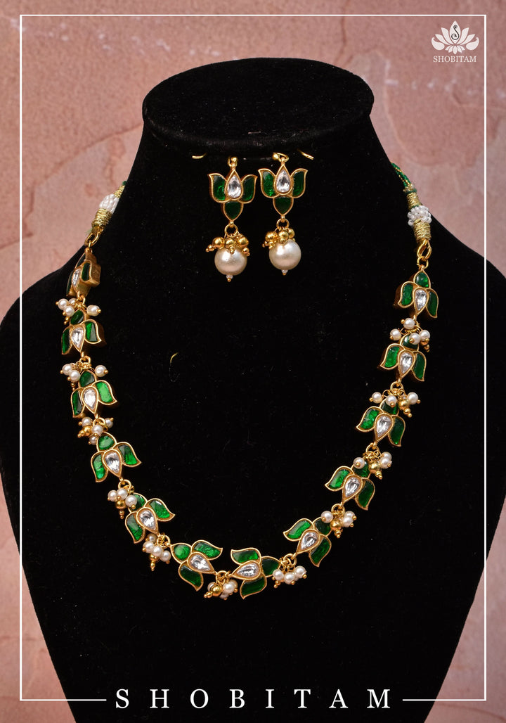 Translucent Lotus Flexible necklace set  | Shobitam Jewelry