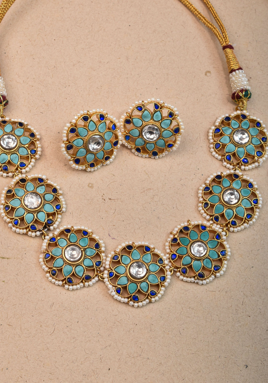 Exquisite Ahmedabadi kundan Floral Units Choker and Earrings Set | Shobitam Jewelry