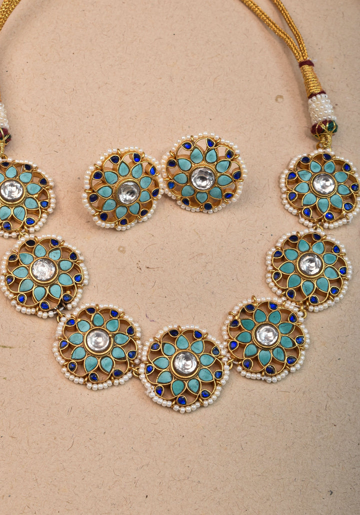 Exquisite Ahmedabadi kundan Floral Units Choker and Earrings Set | Shobitam Jewelry