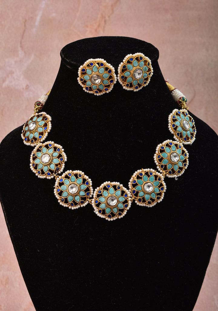 Exquisite Ahmedabadi kundan Floral Units Choker and Earrings Set | Shobitam Jewelry