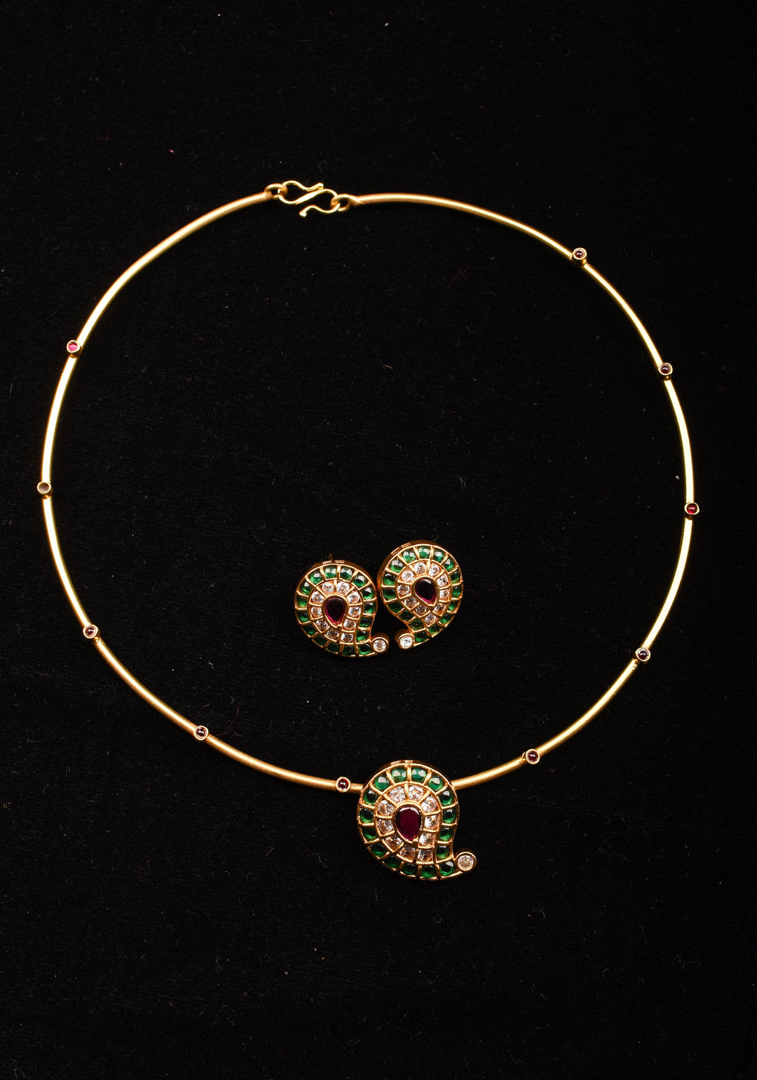 Green Mango Jadau Pendant on Pink stone Wire base Necklace set with pearls dangling beads | Shobitam Jewelry