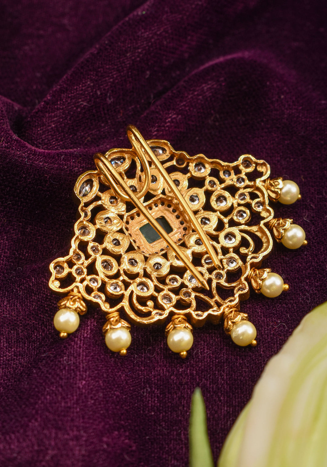 Ornate Small size Hair / Jura Pin