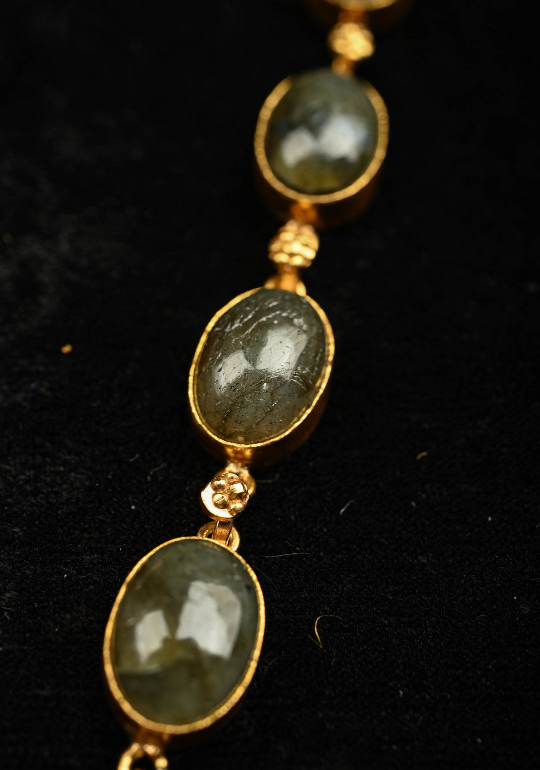 Chunky Stones Jadau Necklace with Twin Peacock Pendant and earrings set | Shobitam Jewelry