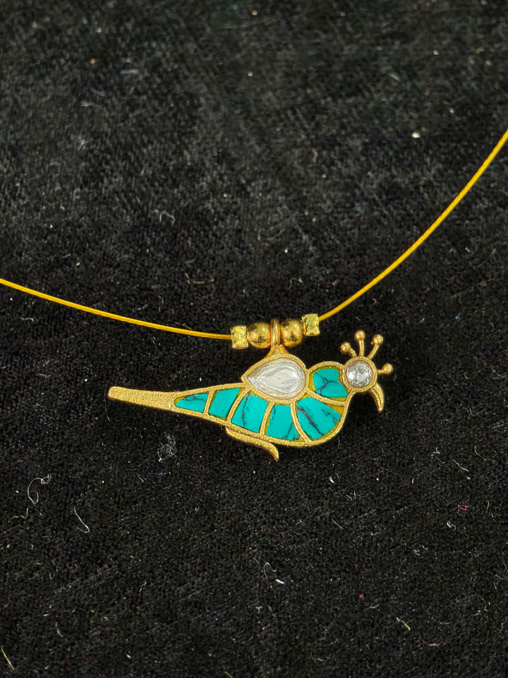 Invisible wire chain with Turquoise Parrot Jadau Pendant