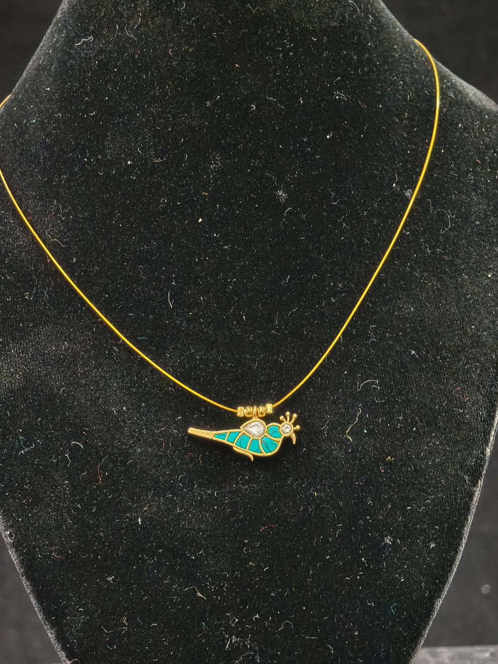 Invisible wire chain with Turquoise Parrot Jadau Pendant