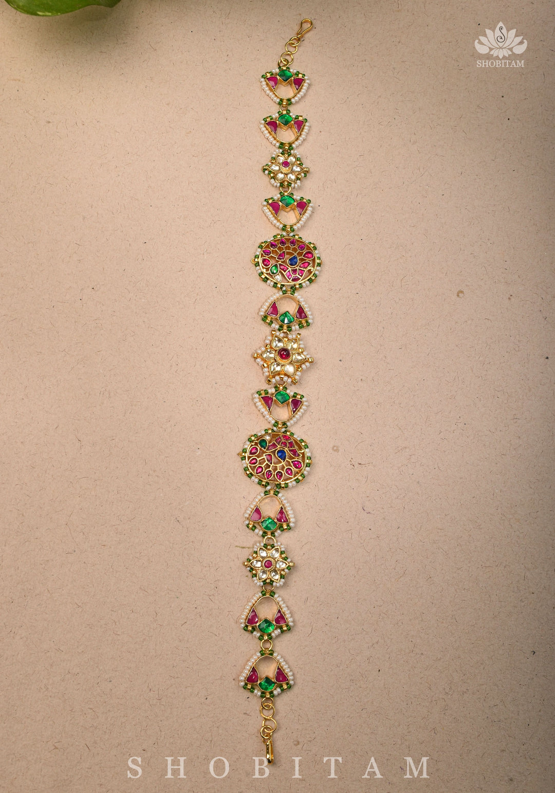 Maang Tika with Sheeshphool Chand Design Ahmedabadi Kundan Jadau and dangling Beads