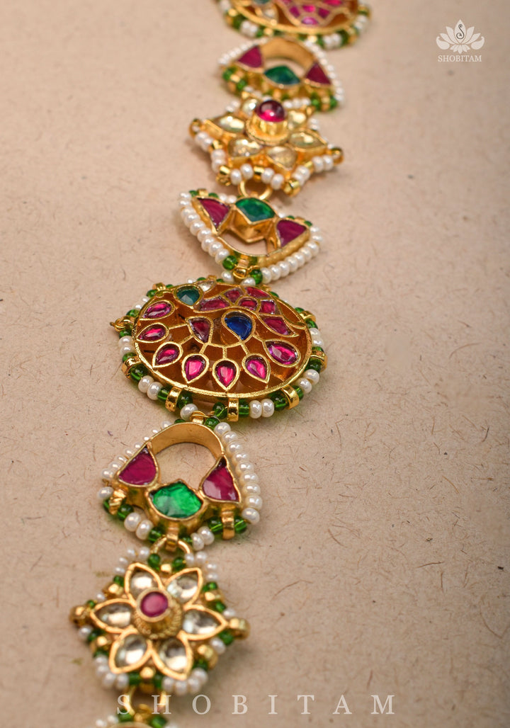 Maang Tika with Sheeshphool Chand Design Ahmedabadi Kundan Jadau and dangling Beads