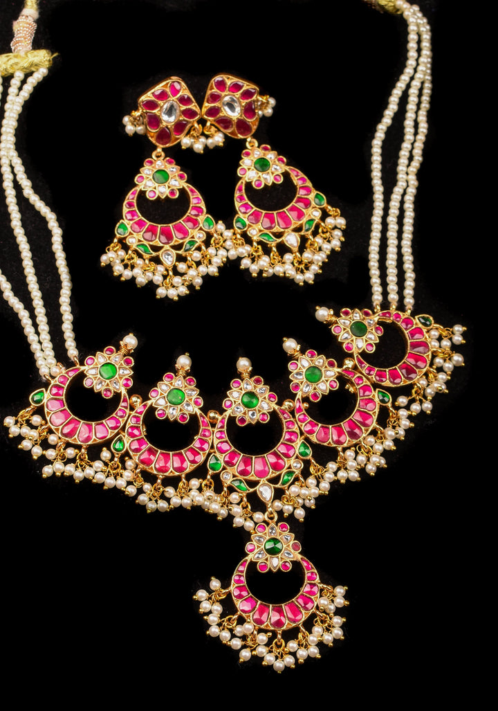 Ahmedabadi kundan Chand Jadau Necklace and Earrings Set