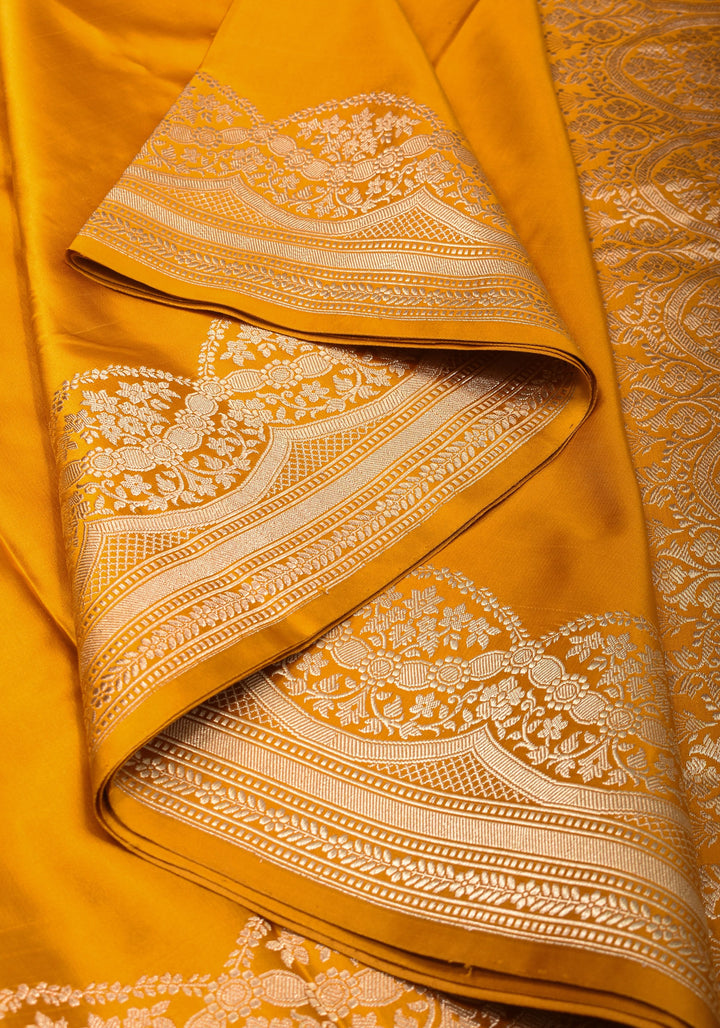 Mustard mashru Silk Saree with scalloped Borders and dainty Buttas  | SILK MARK CERTIFIED