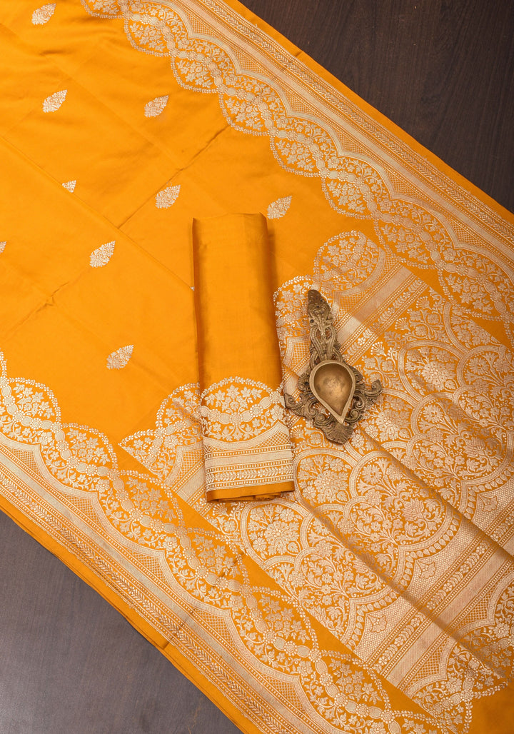 Mustard mashru Silk Saree with scalloped Borders and dainty Buttas  | SILK MARK CERTIFIED