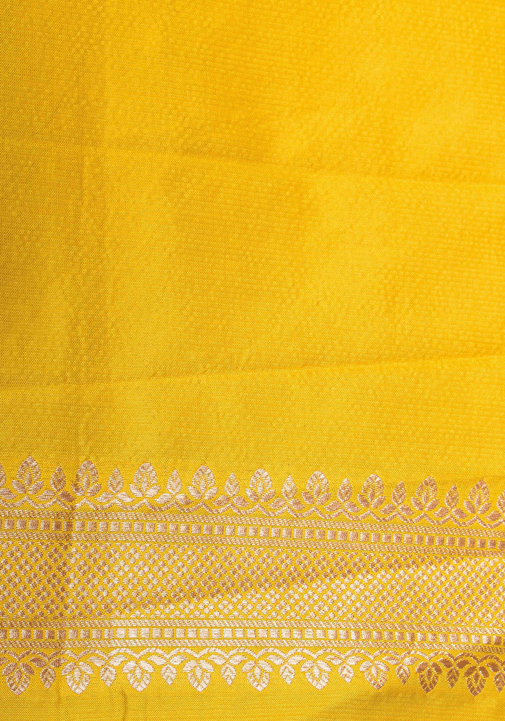 //STAIN SAREE//Vibrant Yellow Banarasi Katan Silk Saree with Elegant Floral Jaal | SILK MARK CERTIFIED