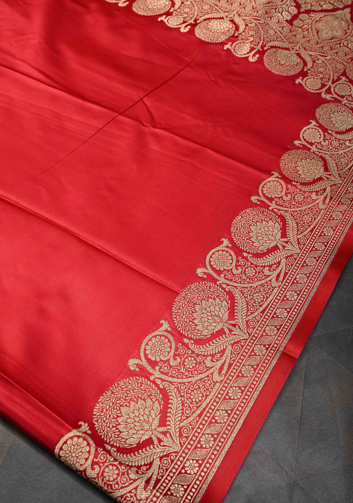 Pinkish Red Banarasi Semi Silk Saree With Floral Zari Border