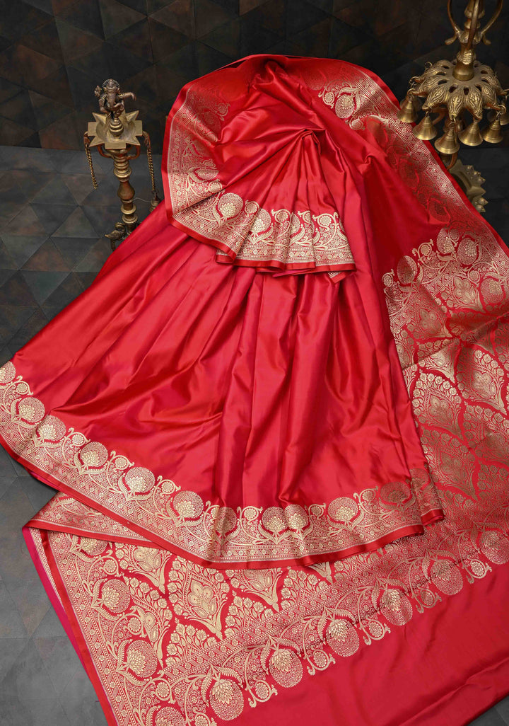 Pinkish Red Banarasi Semi Silk Saree With Floral Zari Border