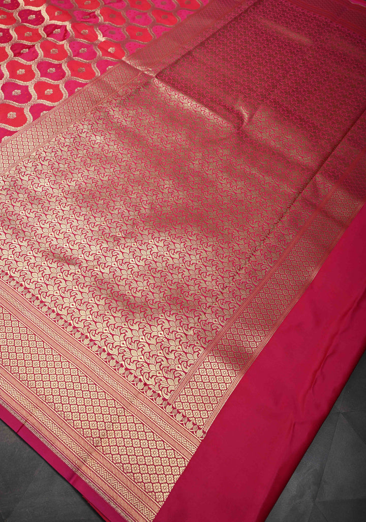 Exquisite Fuchsia and Red Banarasi Semi Silk Saree with Moroccan Trellis Design and Zari Border