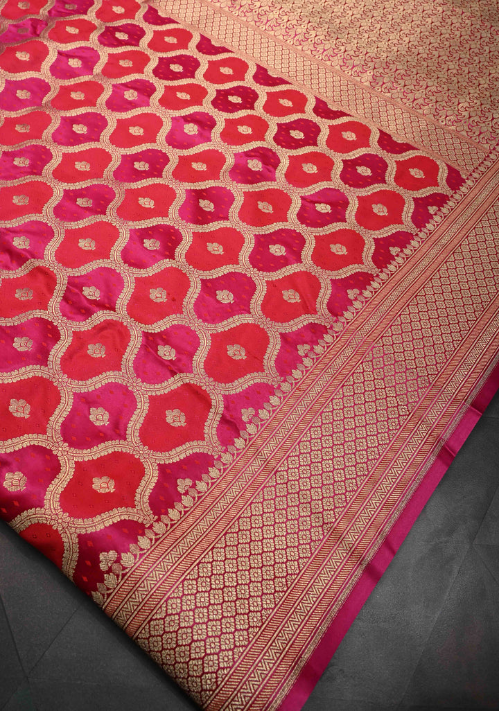 Exquisite Fuchsia and Red Banarasi Semi Silk Saree with Moroccan Trellis Design and Zari Border