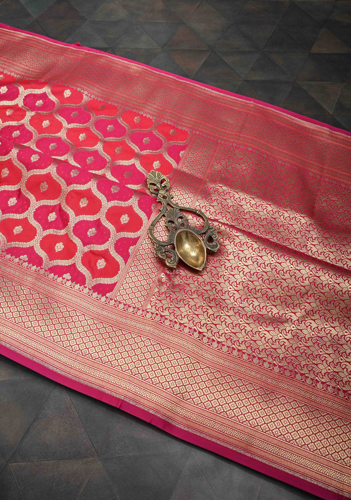 Exquisite Fuchsia and Red Banarasi Semi Silk Saree with Moroccan Trellis Design and Zari Border