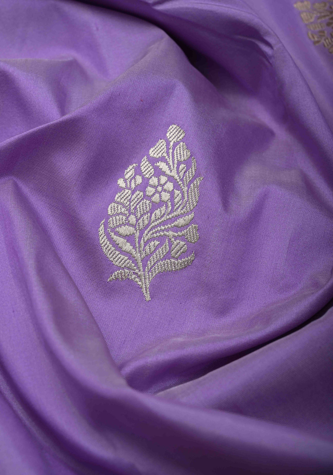 Lavender Banarasi Pure Katan Silk Saree with Sona Rupa Buttas and Meenakari Zari Border | SILK MARK CERTIFIED