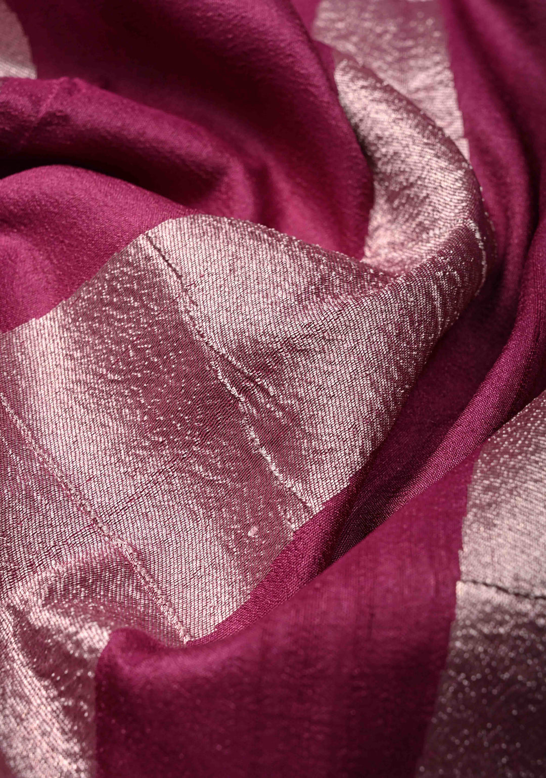 Exquisite Magenta Banarasi Tussar Georgette Saree with Brush Dye Floral Design and Zari Temple Border | SILK MARK CERTIFIED
