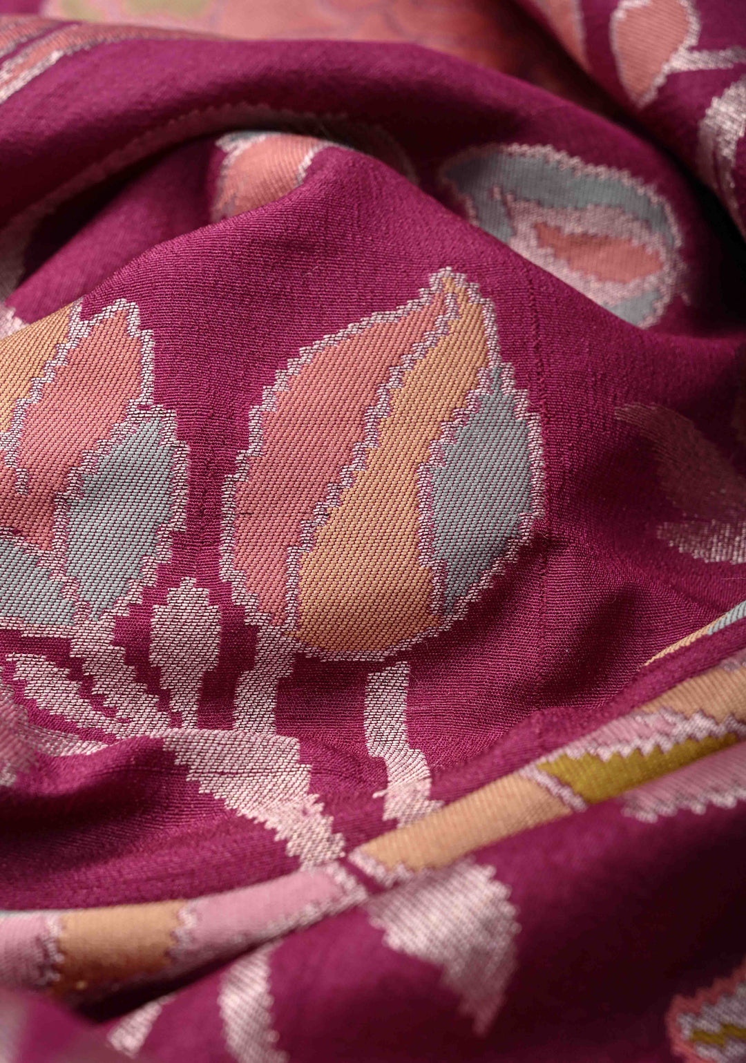 Exquisite Magenta Banarasi Tussar Georgette Saree with Brush Dye Floral Design and Zari Temple Border | SILK MARK CERTIFIED