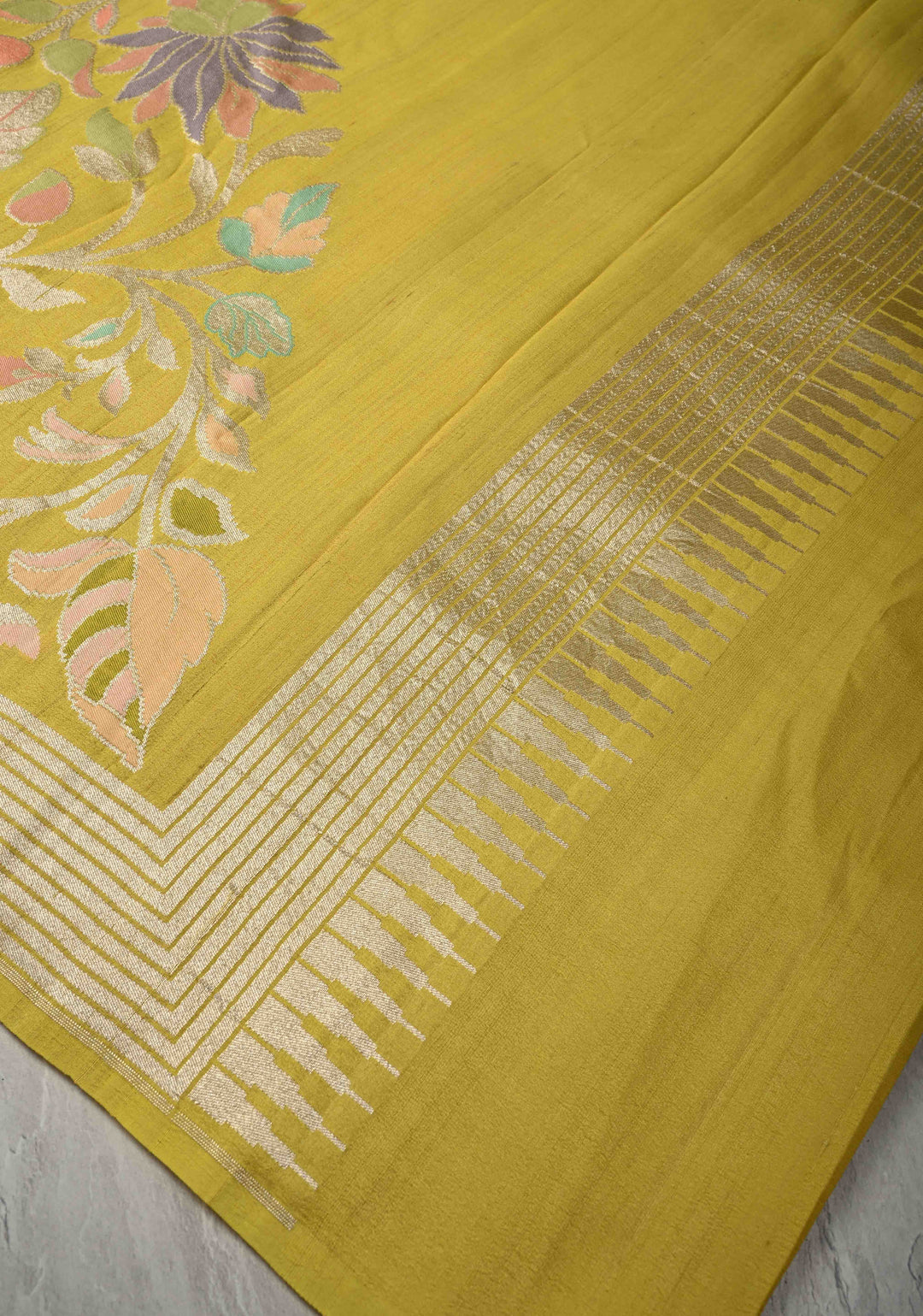 Exquisite Moss Green Banarasi Tussar Georgette Saree with Brush Dye Floral Design and Zari Temple Border | SILK MARK CERTIFIED