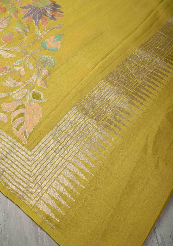 Exquisite Moss Green Banarasi Tussar Georgette Saree with Brush Dye Floral Design and Zari Temple Border | SILK MARK CERTIFIED