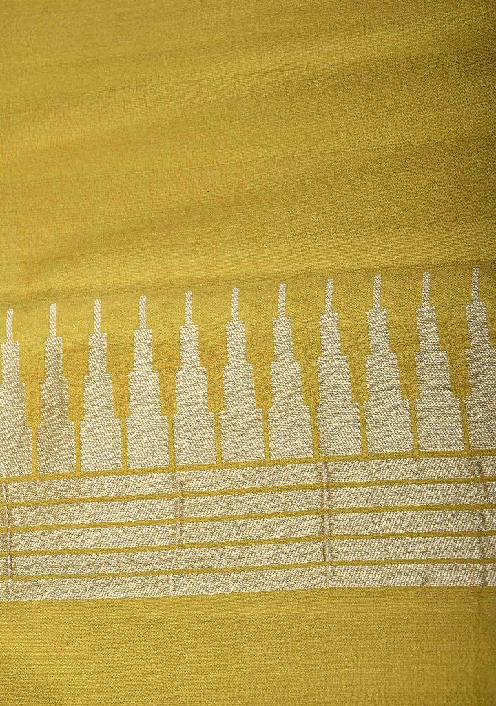 Exquisite Moss Green Banarasi Tussar Georgette Saree with Brush Dye Floral Design and Zari Temple Border | SILK MARK CERTIFIED