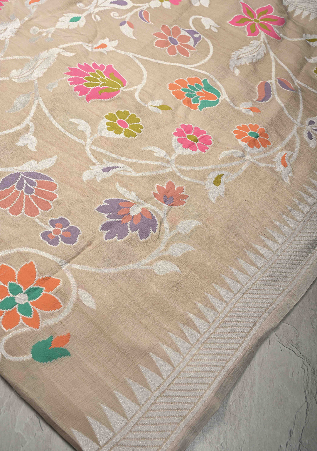Exquisite Beige Banarasi Tussar Georgette Saree with Meenakari Floral Jaal and Zari Temple Border | SILK MARK CERTIFIED