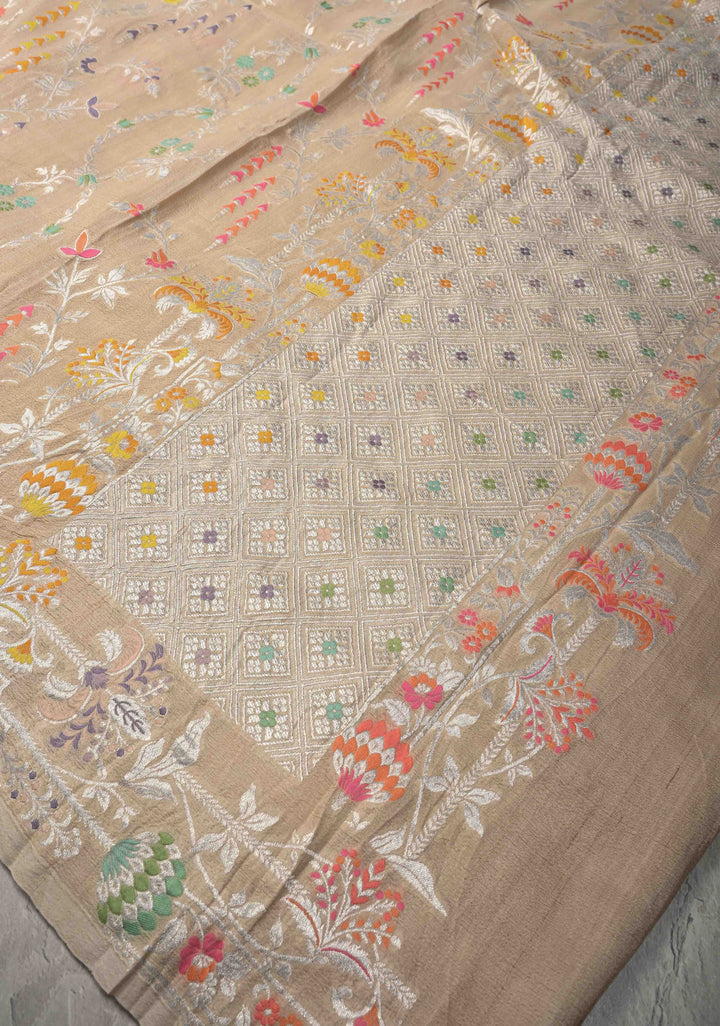 Exquisite Cream Banarasi Tussar Georgette Saree with Meenakari Floral Jaal and Border | SILK MARK CERTIFIED