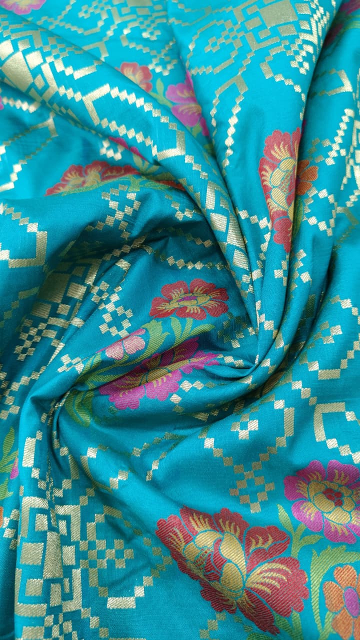 Green Semi Silk Saree with Meenakari Floral Jaal and Zari Border